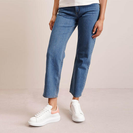 ALEXANDER MCQUEEN 亚历山大麦昆 女士粉尾牛皮革鳄鱼纹休闲运动鞋 白色 553770 WIAF8 9414 商品图3