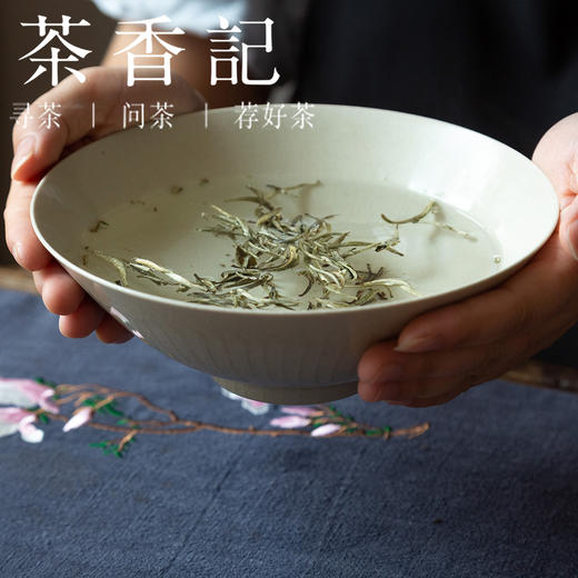 茶香记 湖田窑仿古米黄六筋菊瓣大碗陶瓷壶承茶道零配干泡盘茶盘 商品图4