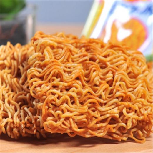 酥脆可口好吃停不了！GEMEZ烧烤味小鸡干脆面16gX16袋 商品图4