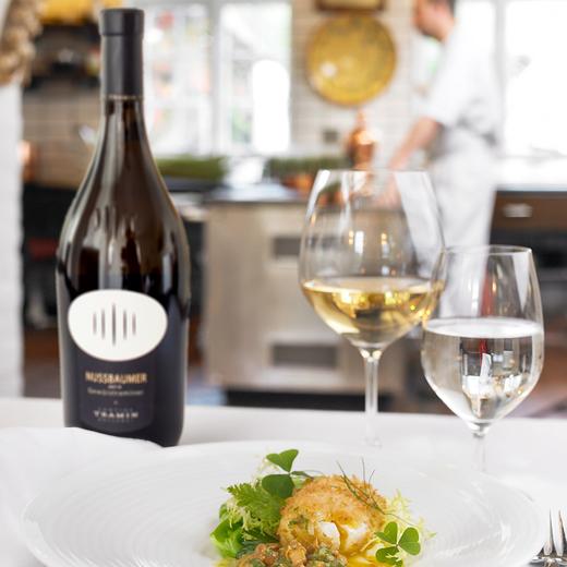 【年度NO.1琼瑶浆】连续20年最高三杯奖！特雷明酒庄那是宝马琼瑶浆干白葡萄酒 Tramin Nussbaumer Gewurztraminer 2019 商品图2