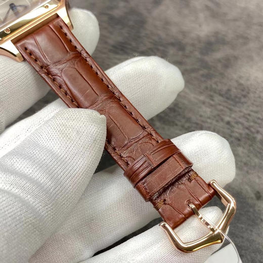 F1新款2020卡di亚 杜蒙山度士加大号薄款手表，长度46.6×宽度33.9mm，厚度8.5mm，男士腕表，意大利纯手工牛皮，机芯密底 商品图7