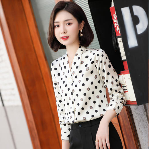 XZ-YQ6101+5007法式真丝衬衫女春秋季桑蚕丝波点印花女士气质V领长袖碎花设计感 商品图0