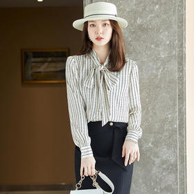 XZ-SY8081早秋新款韩版别致设计感小众职业碎花雪纺女士衬衫女夏薄款