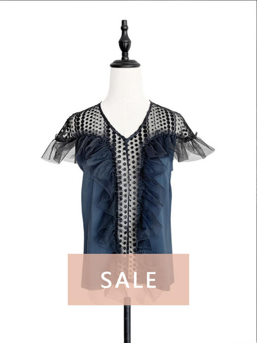 TYNVIE 纱质大花边拼接真丝上衣 商品图0