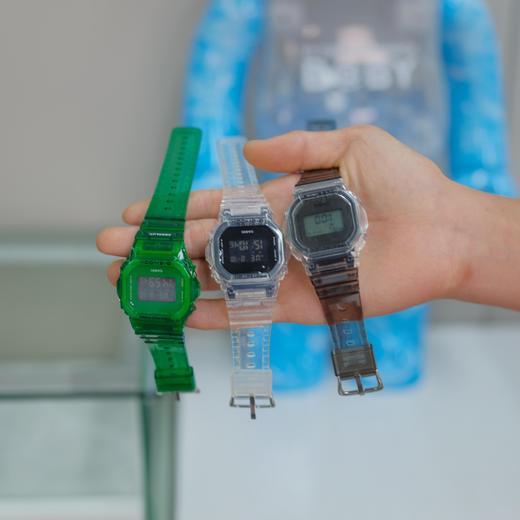 价值1769 开学季 品质硬货！卡西欧原单电子石英手表 实用时尚 可配情侣佩戴 手表自带防震 防磁 200米防水 自动LED照明 妥妥的高颜值！官网同步 配铁盒 商品图1