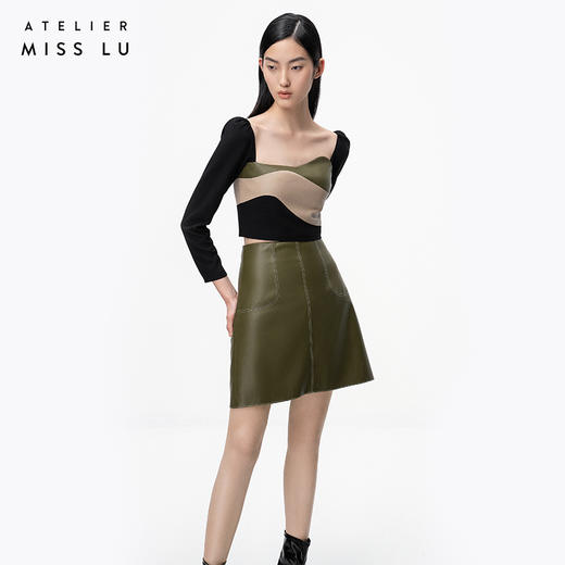 【露西亚】橄榄绿不规则曲线撞色拼皮长袖上衣/00202 商品图2