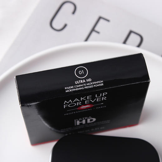 MAKEUPFOREVER玫珂菲清晰无痕蜜粉饼定妆控油补妆6.2g 商品图3