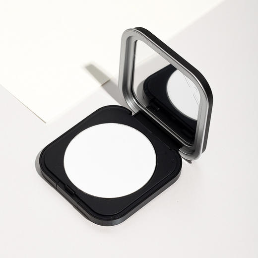 MAKEUPFOREVER玫珂菲清晰无痕蜜粉饼定妆控油补妆6.2g 商品图2