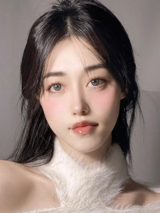 日抛 lillilly 美瞳 活动合集[伯爵茶/婴儿蓝/麦冰茶/伦敦雾/乌梅酱/月星石/牛乳茶/淡奶油/深海石/冰果乐/肉肉灰/肉肉棕/肉肉黑/流光珠/椰子糕] 商品图11