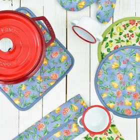 甜梨与野草莓厨房套件隔热手套隔热垫纸巾盒