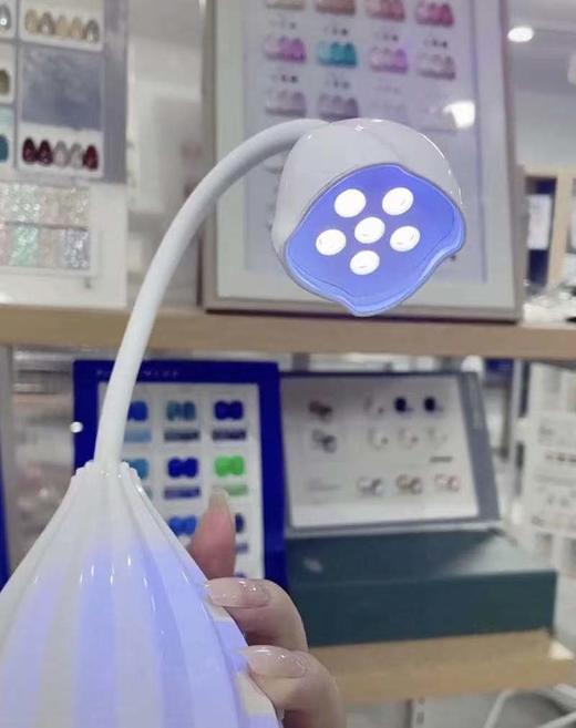 白莲花美甲灯6颗灯珠12W 商品图0
