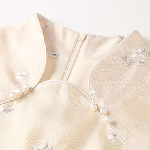 上海旗袍厂AYK-QF-201125杏底小提花立领旗袍早秋2021国风时尚改良短袖旗袍大摆a字连衣裙 商品图3