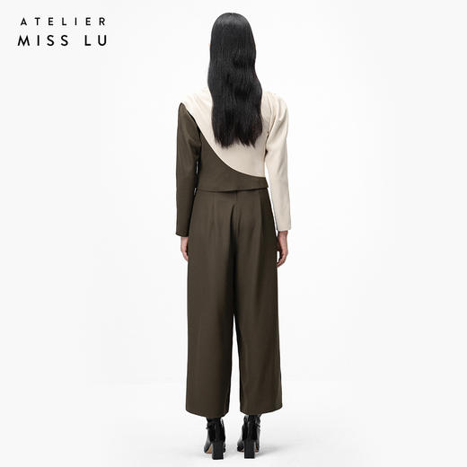 【落落优雅】肩部压褶苔绿撞色拼接长袖上衣/00201 商品图3