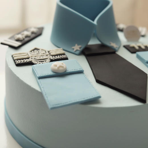 翻糖警察制服蛋糕 商品图2