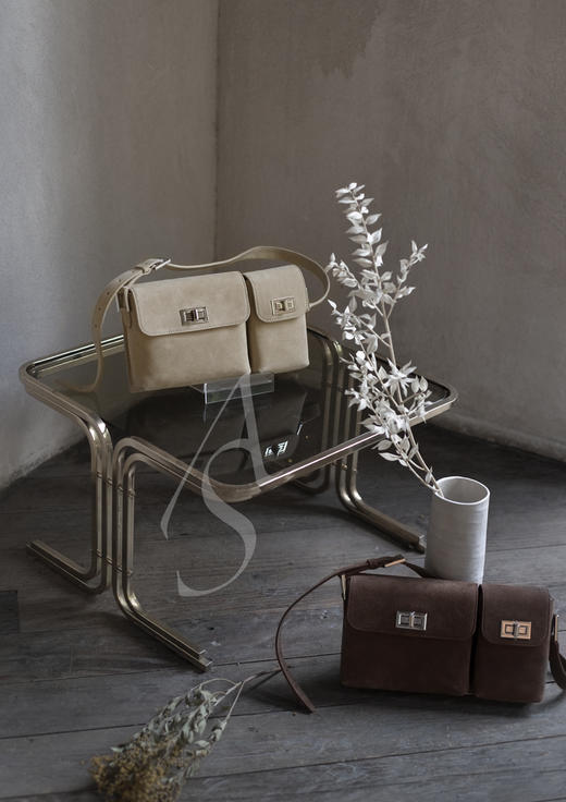 By Far  黑色亮面/浅咖色麂皮/深棕色麂皮Billy腋下包 商品图13