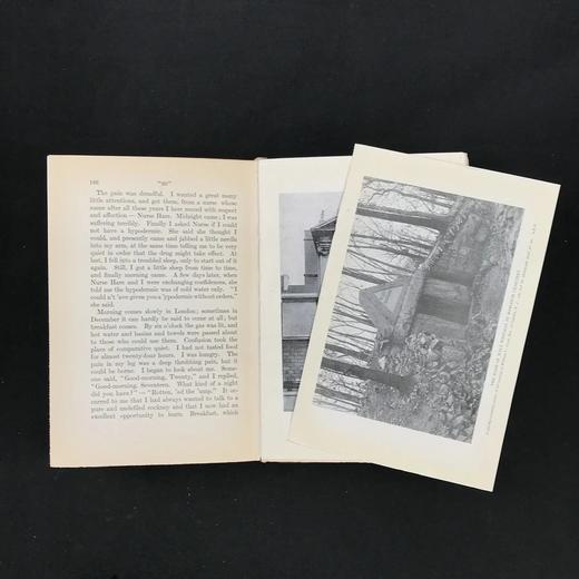 1921年 爱德华·纽顿《洋相百出话藏书》 约50幅插图 漆布脊精装大32开 商品图2