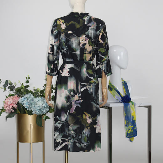 FOCALS福柯斯秋季圆领七分袖水墨印花连衣裙F2YCX582GV 商品图2