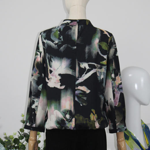 FOCALS福柯斯女装春秋新款直筒七分袖水墨印花套头衬衫F2YCN581GV 商品图2