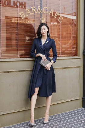 “巾帼”颈袖添香-连衣裙-限量✬J20384570 颈袖添香雯子私服刚柔并济藏青色条纹连衣裙