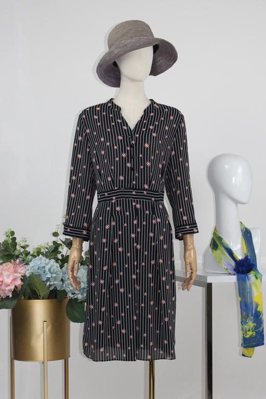 FOCALS福柯斯秋季清新条纹印花七分袖修身印花连衣裙FRGAX008NV 商品图5