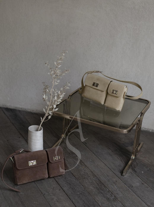 By Far  黑色亮面/浅咖色麂皮/深棕色麂皮Billy腋下包 商品图12