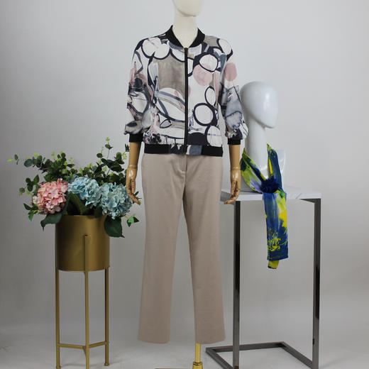 FOCALS福柯斯女装秋季新款桑蚕丝防晒夹克棒球服外套FRG2J020AV 商品图4