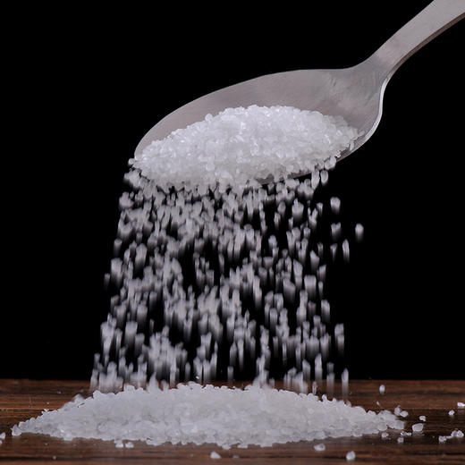 鲁晶低钠海盐精制高端无抗结剂320g*5袋食用盐 商品图2