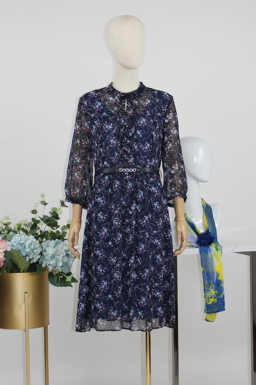 FOCALS福柯斯秋季七分袖碎花修身雪纺印花连衣裙FRGAX160BV 商品图5