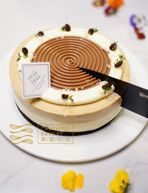 【会员特惠209.44元】生椰拿铁慕斯蛋糕 商品图1