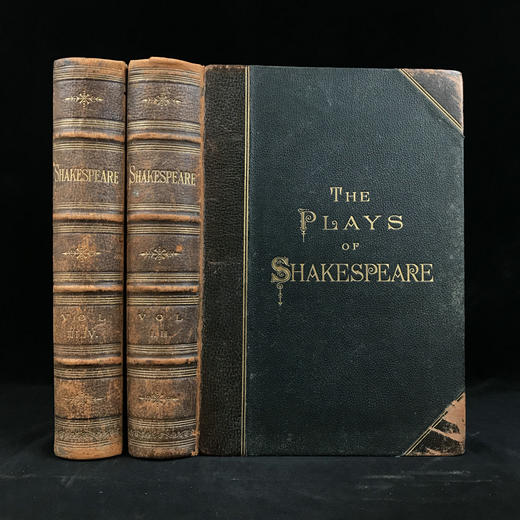 约19世纪晚期 莎士比亚戏剧集（全4卷，合2册） 约30幅插图 真皮精装16开 商品图0