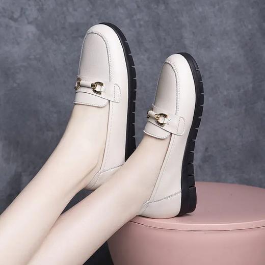 TZW-春秋新款防滑舒适平底软底中老年单鞋工作女单鞋 商品图2