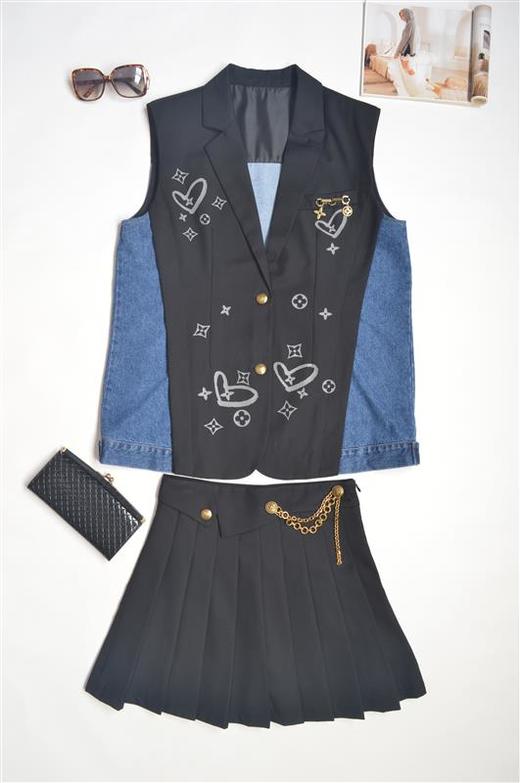 对位SQFTW3_套裙_ZK 商品图0