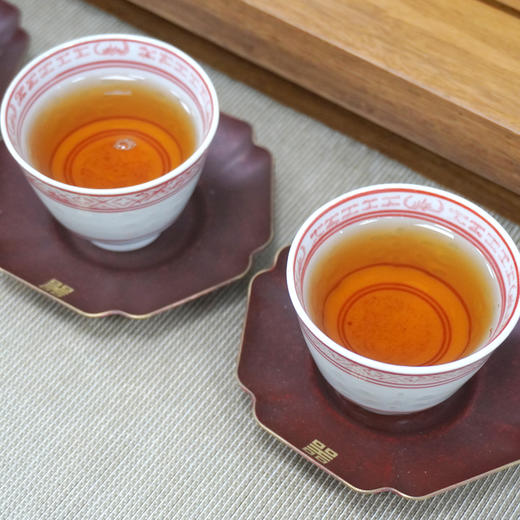 【特别推荐】经典干仓高香 2005年501批次国营黎明茶厂早春银毫 标杆普洱茶生茶干仓珍藏 200克一片单片标价 商品图7