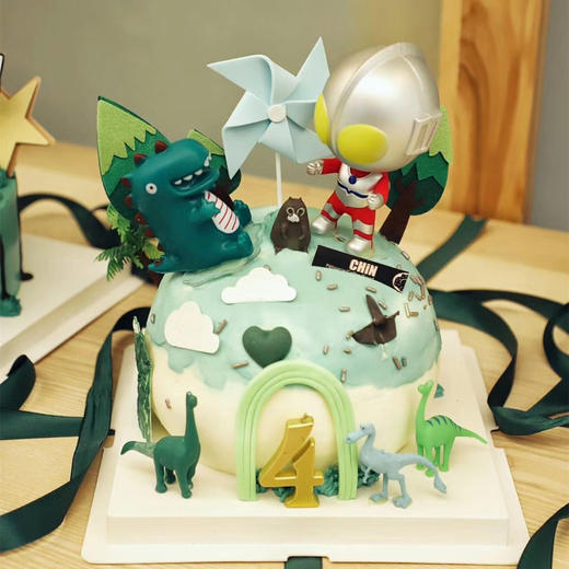 奥特曼恐龙球形蛋糕 商品图0