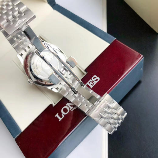 亲民版 浪琴开创者系列 男士腕表
机芯：搭载进口西铁城 商品图8