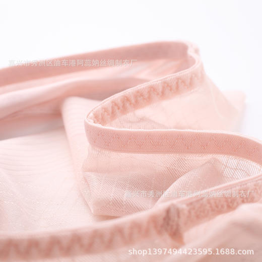 ARN-K067法式真丝日系桑蚕丝仙女款透气无痕薄款女士内裤三角裤短裤 商品图2