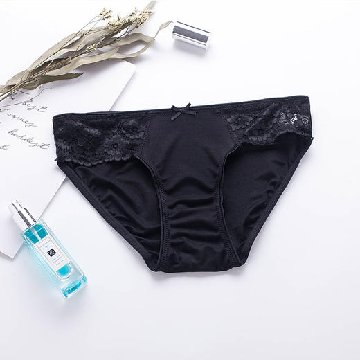ARN-K066新款真丝女士低腰包臀三角裤桑蚕丝镂空蕾丝透气舒适内裤女 商品图7