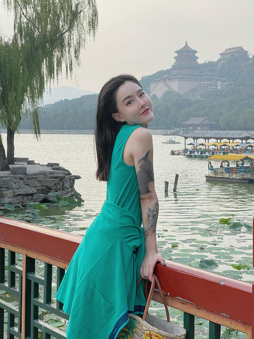 复古鳄鱼绿运动网球Polo百褶连衣裙外套 商品图2