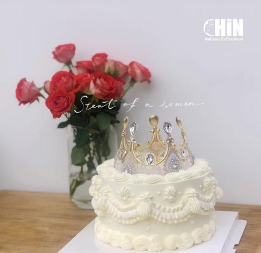 复古皇冠裱花蛋糕 商品图0