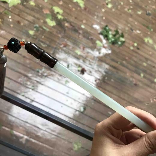 冰糯种淡绿翡翠毛笔 商品图5