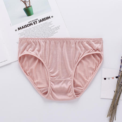 ARN-K047桑蚕丝女士三角裤薄款透气舒适低腰纯色真丝内裤女 商品图5