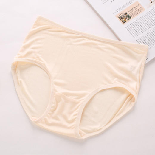ARN-K028桑蚕丝中腰款女士三角裤全真丝细针织42针面料简约款女裤内裤 商品图3