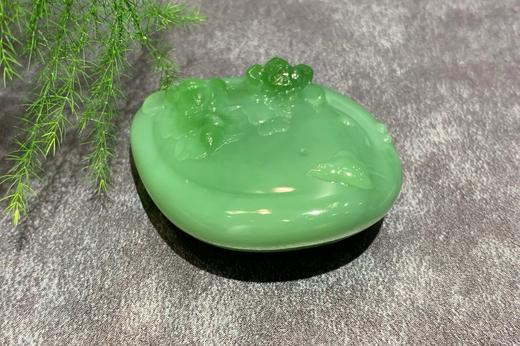 【御珠宫坊·传承系列】碧玉花鱼挂件 商品图2