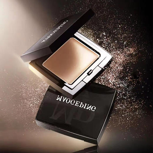 【毛戈平】光感滋润无痕粉膏 商品图0