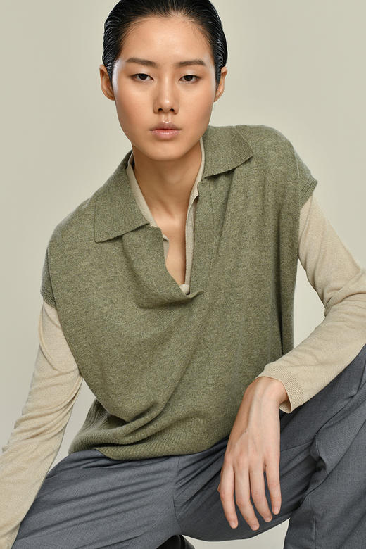 2021新款女士纯山羊绒12针平纹Polo领背心 商品图0