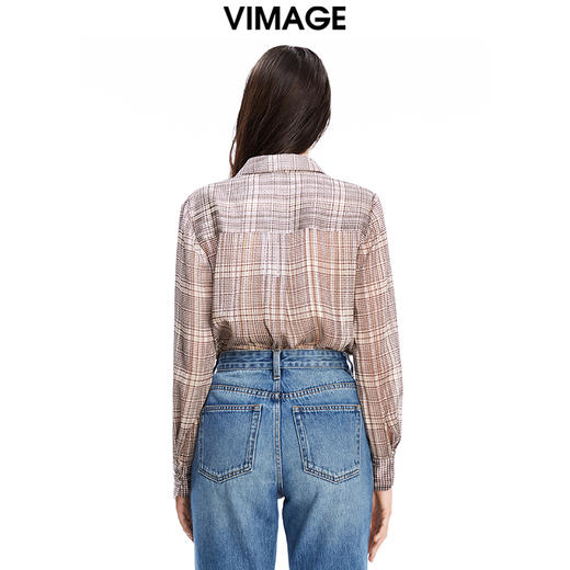 VIMAGE纬漫纪秋季新款百搭简约格纹衫小上衣V1609206 商品图3