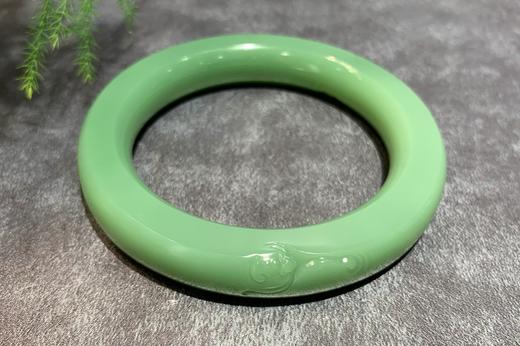 【御珠宫坊·传藏系列】碧玉手镯套装54mm 商品图3