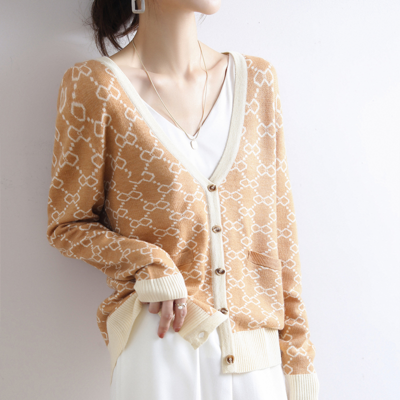 初秋针织羊毛外套小开衫大V领宽松绒面毛衣女复古线衣宽松显瘦上衣