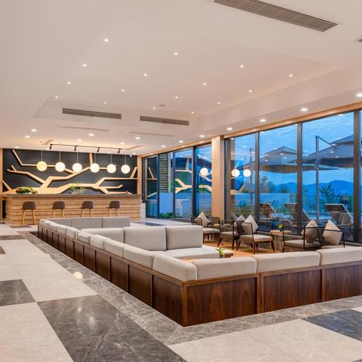 【年夜饭专享】湖州长兴 | 长兴密静君澜度假酒店年夜饭套餐，￥999/单人2晚，6人起订，可放烟花，可带宠物，2026年年夜饭超前预售~ 商品图6