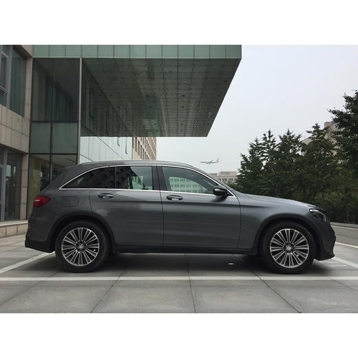 奔驰 GLC 260 4MATIC 动感型 【长租-北京】 商品图2